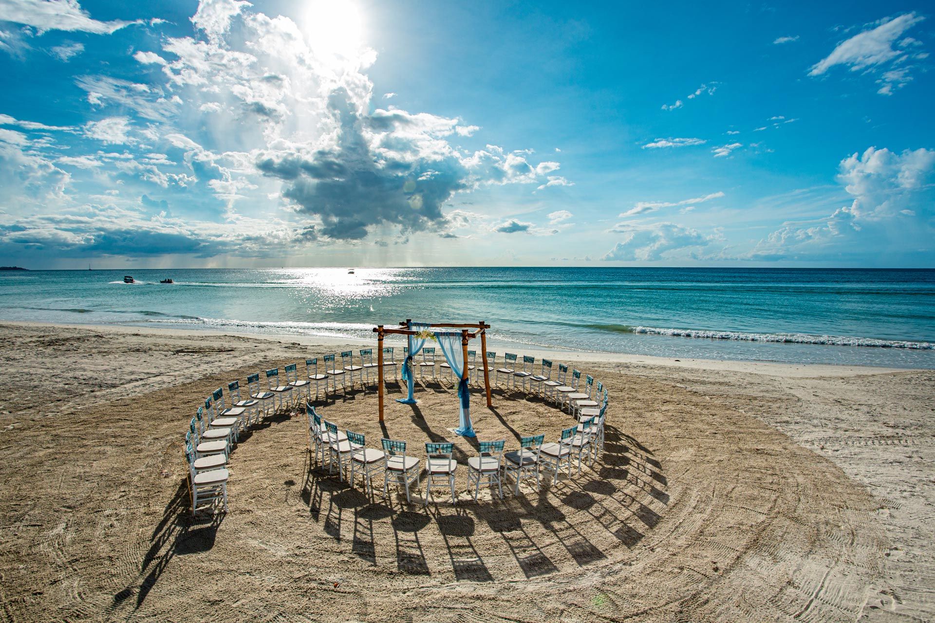 30 Things To Know As You Plan A Beach Wedding Beaches