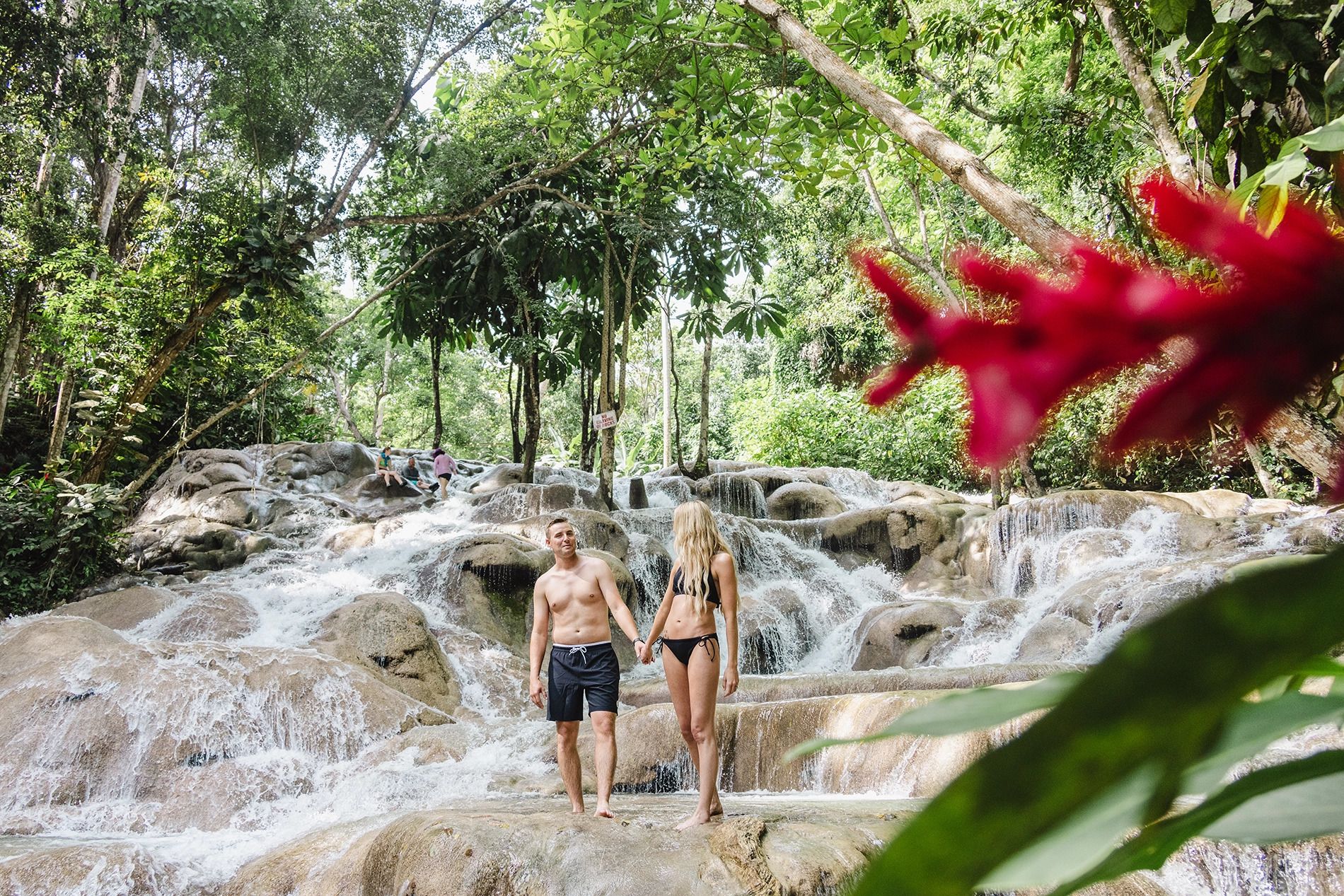 dunns-river-falls-couple