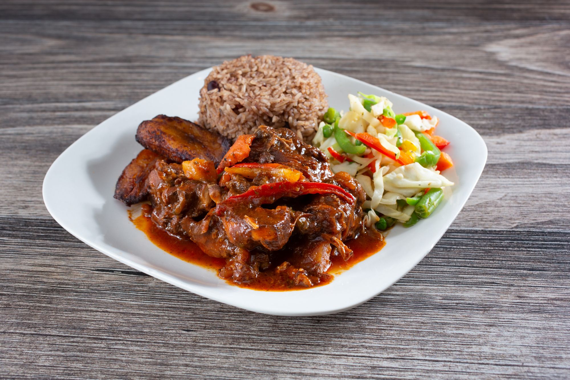 44 Irresistible Foods & Drinks You Must Try When In Jamaica